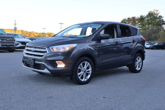 Used 2019 Ford Escape SE AWD/4WD image 3