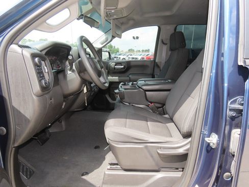 Used 2021 Chevrolet Silverado 1500 Custom Trail Boss image 25