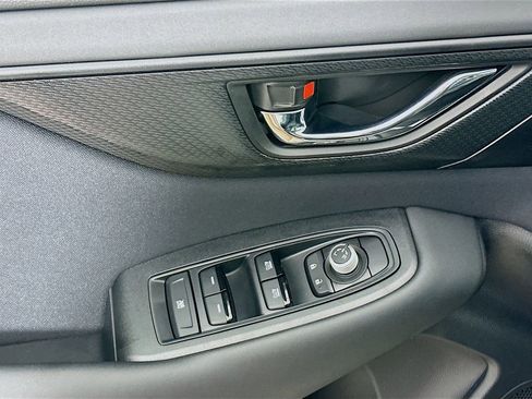 Used 2025 Subaru Outback Premium w/ Popular Package #1 image 21