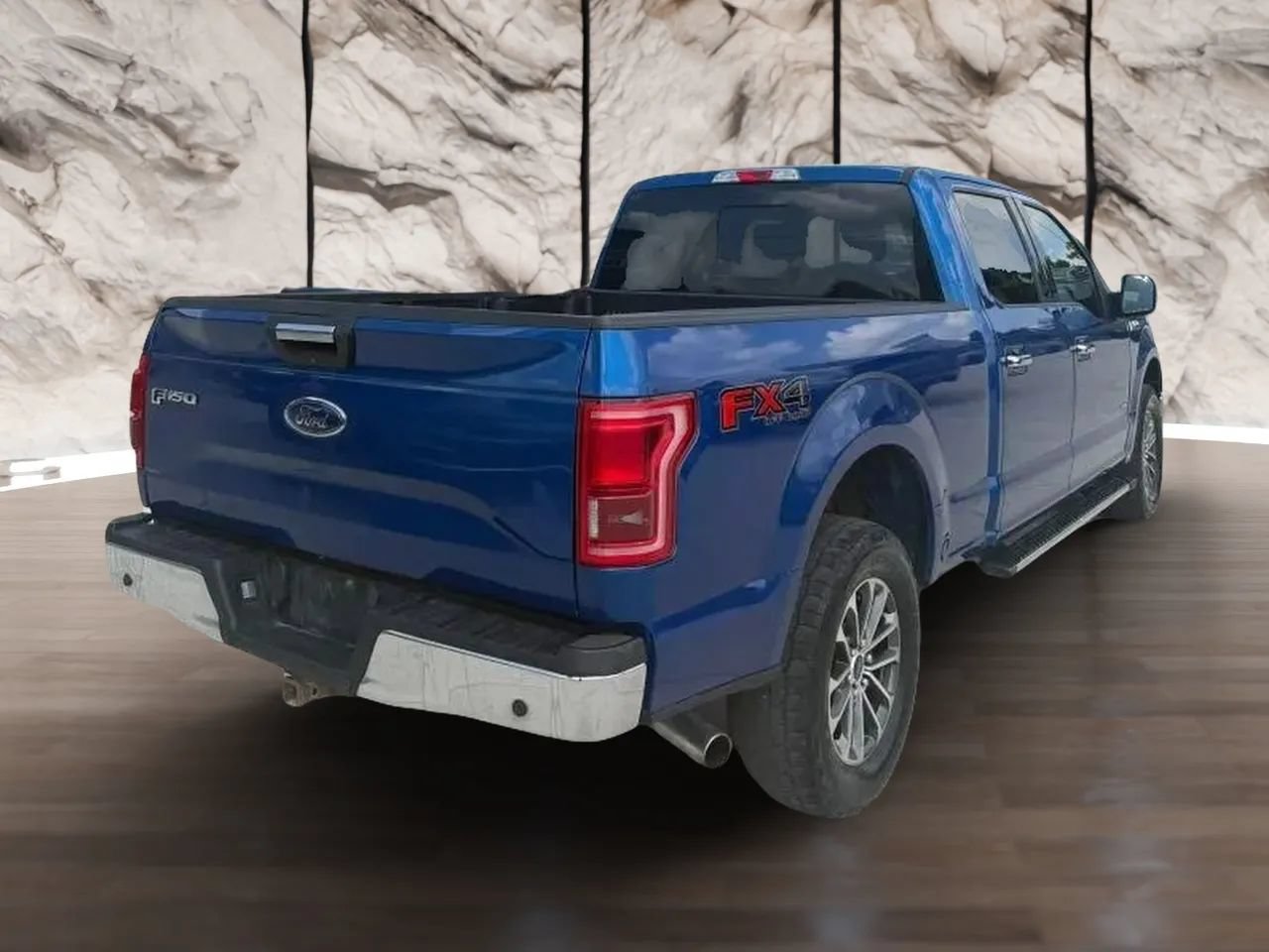 Used 2017 Ford F150 XLT w/ Equipment Group 302A Luxury AWD/4WD image 7
