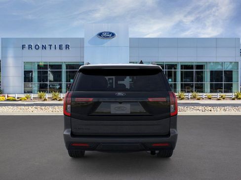 New 2026 Ford Expedition Platinum image 5