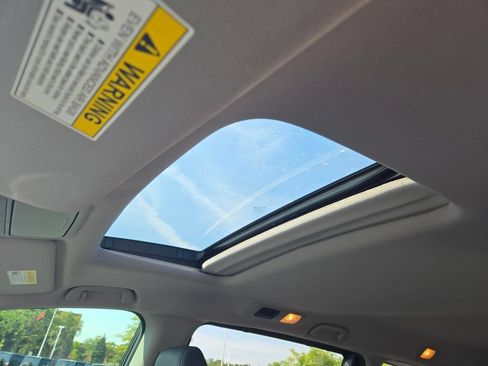 Used 2021 Honda Odyssey EX-L image 18