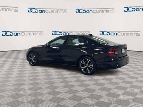 Used 2023 Volvo S60 B5 Plus FWD image 6