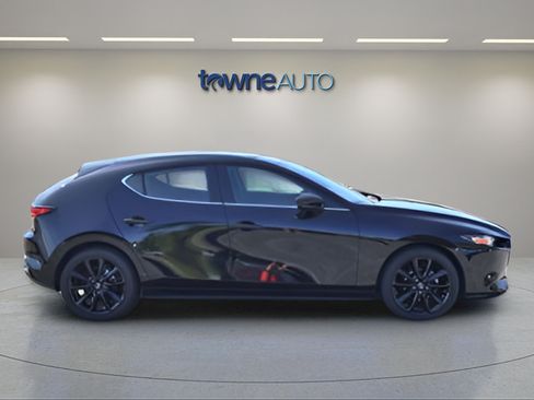 Used 2025 MAZDA MAZDA3 s Sport FWD image 6