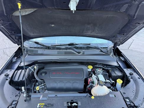 Used 2021 Jeep Compass 80th Special Edition image 30