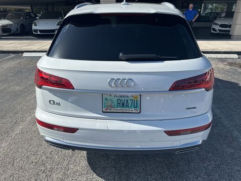 Used 2021 Audi Q5 e Premium Plus w/ Premium Plus Package AWD/4WD image 14