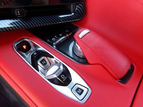 Used 2024 Chevrolet Corvette Stingray Preferred Cpe w/ Z51 Performance Package RWD image 21