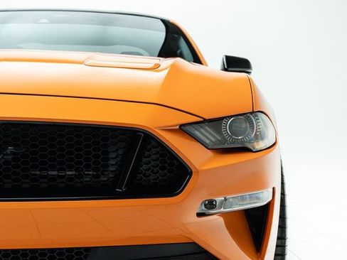 Used 2021 Ford Mustang GT Premium w/ Equipment Group 401A RWD image 8