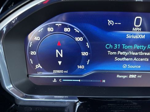 Used 2022 Chevrolet Silverado 1500 RST image 26