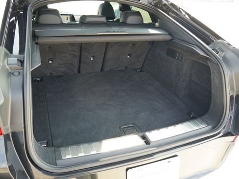 Used 2022 BMW X6 xDrive40i w/ Premium Package image 36