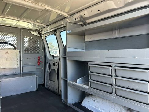 Used 2011 Ford E-250 and Econoline 250 w/ PWR Group image 16