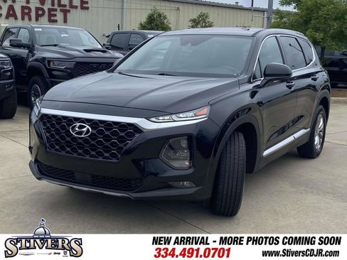 Used 2020 Hyundai Santa Fe SEL FWD image 3