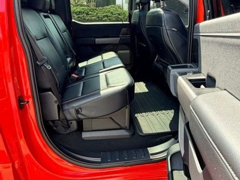 Used 2025 Ford F450 Lariat w/ Chrome Package image 8