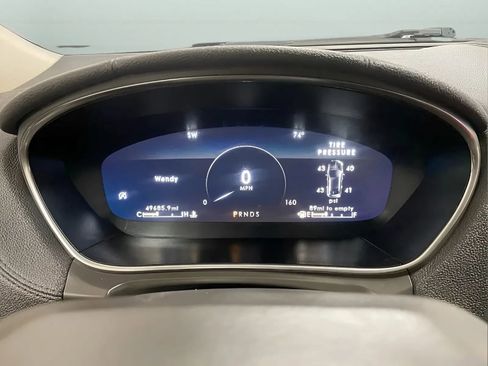 Used 2019 Lincoln Nautilus Select FWD image 15