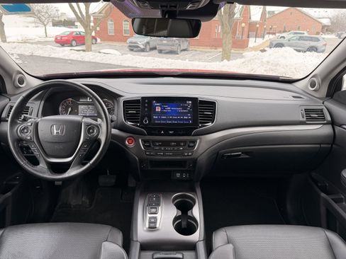 Certified 2023 Honda Ridgeline RTL image 17