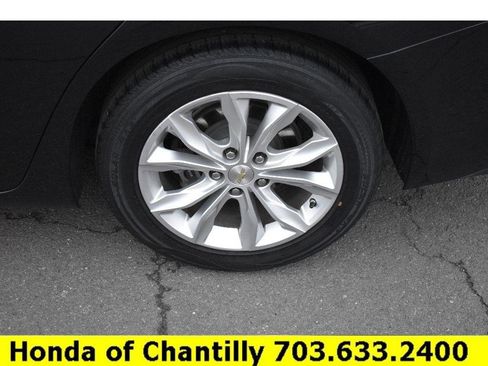 Used 2019 Chevrolet Malibu LT image 36