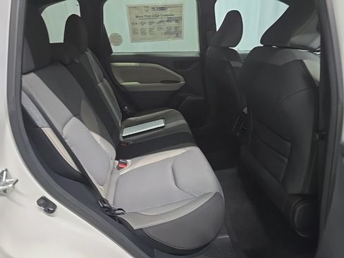 New 2026 Subaru Forester Premium AWD/4WD image 7