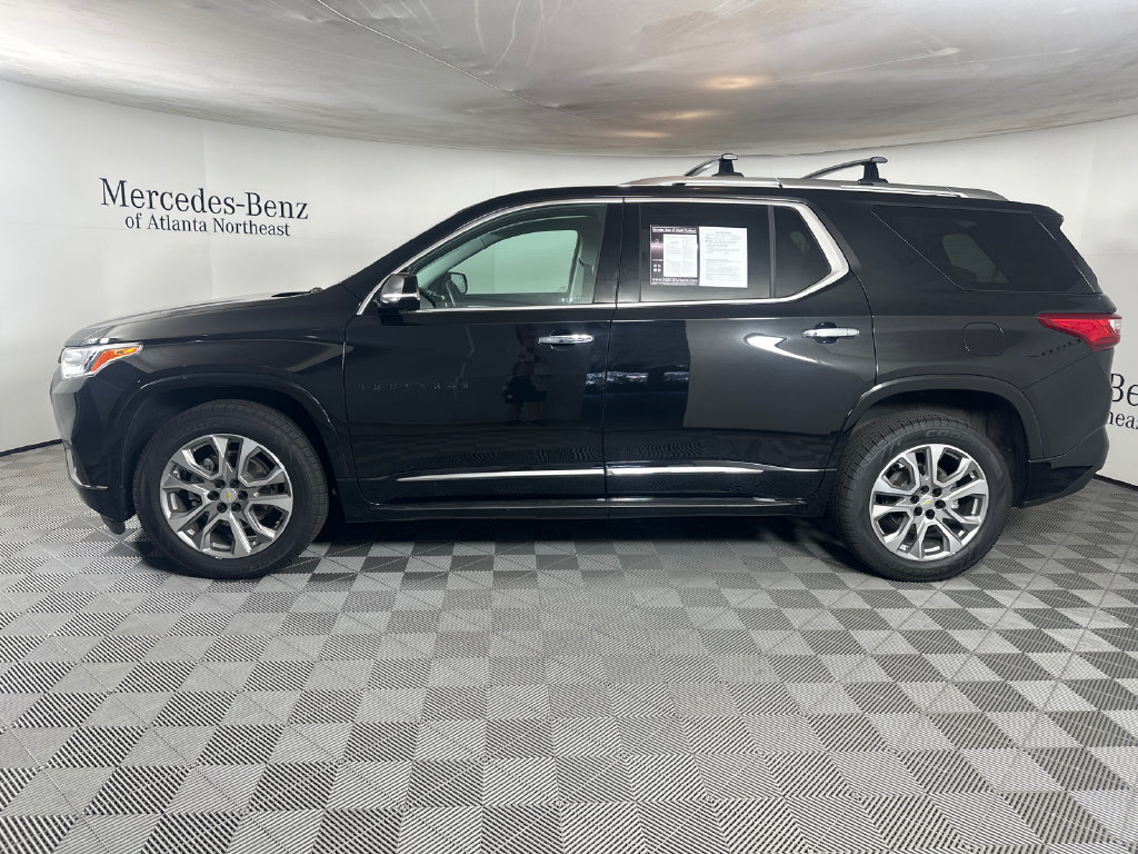 Used 2020 Chevrolet Traverse Premier w/ LPO, 'HIT The Road' Package FWD image 4