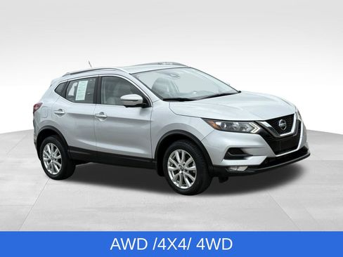 Used 2020 Nissan Rogue Sport SV w/ Technology Package AWD/4WD image 12