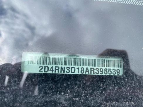 Used 2010 Dodge Grand Caravan Hero image 43