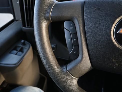 Used 2017 Chevrolet Express 3500 LT w/ LT Preferred Equipment Group image 19