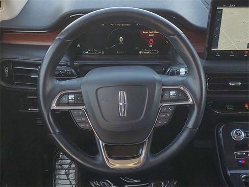 Certified 2023 Lincoln Nautilus Reserve image 29