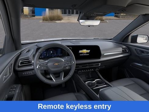 New 2027 Chevrolet Traverse LT w/ Midnight/Sport Edition AWD/4WD image 16