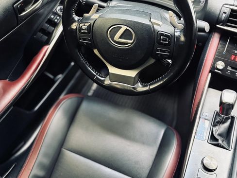 Used 2017 Lexus IS 200t RWD image 4