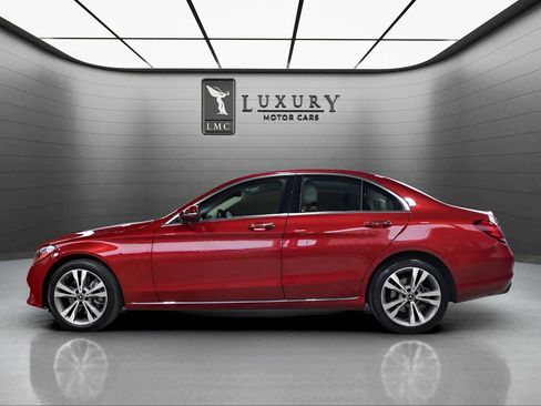 Used 2020 Mercedes-Benz C 300 4MATIC Sedan image 5