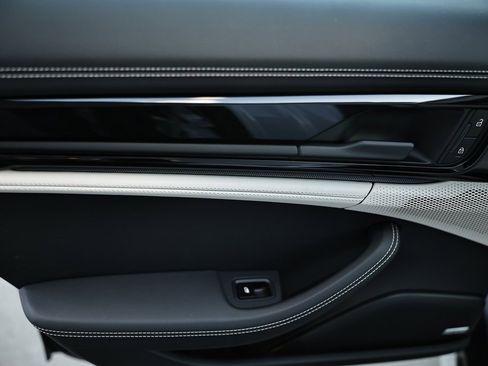New 2026 Porsche Panamera 4 image 25