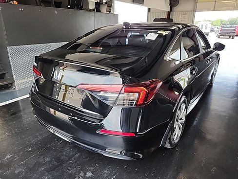 Used 2025 Honda Civic LX image 3