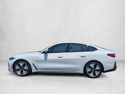 Used 2023 BMW i4 eDrive35 w/ Premium Package RWD image 9