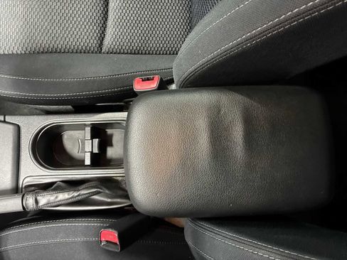 Used 2016 Subaru Forester 2.5i Premium w/ All-Weather Package image 22