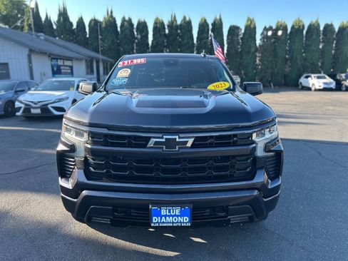 Used 2023 Chevrolet Silverado 1500 RST w/ Protection Package AWD/4WD image 2