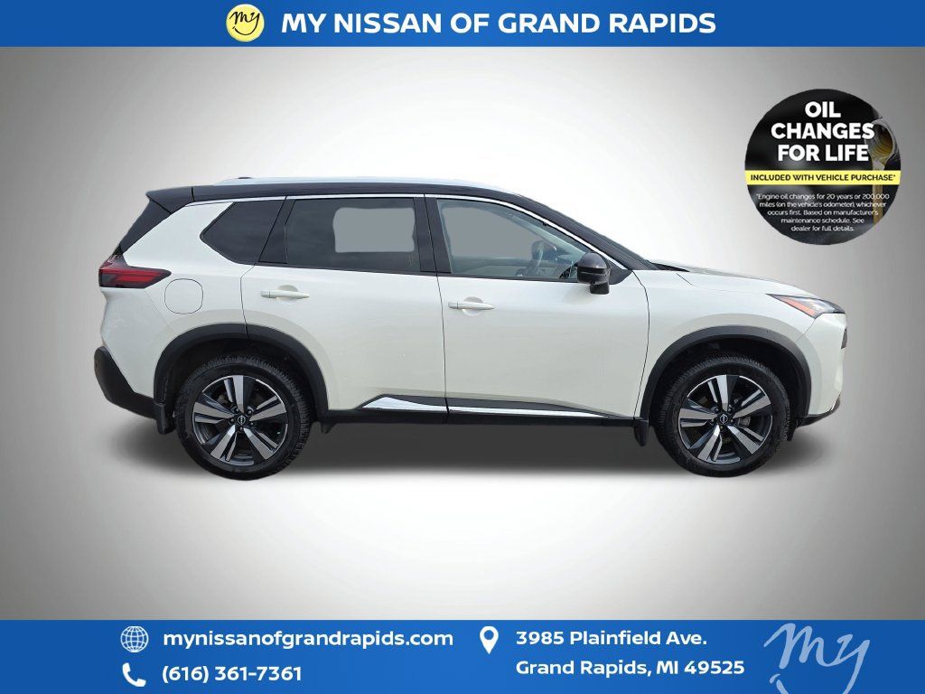 Used 2023 Nissan Rogue SL AWD/4WD image 9
