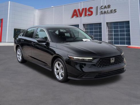 Used 2025 Honda Accord LX image 3