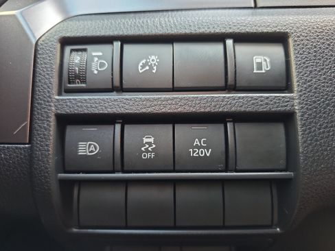 Used 2025 Toyota 4Runner TRD Off-Road AWD/4WD image 28