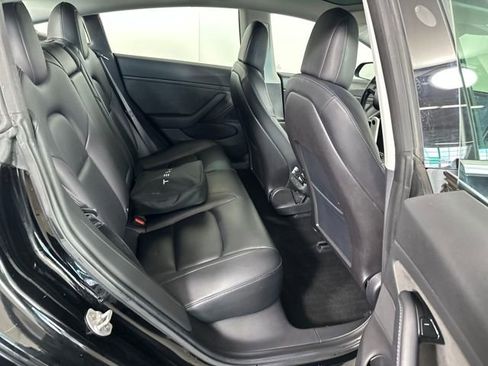 Used 2018 Tesla Model 3 Long Range image 31