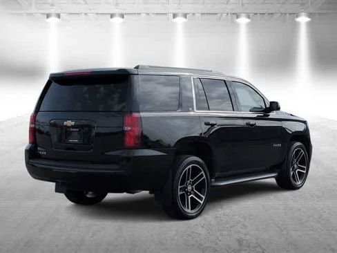 Used 2015 Chevrolet Tahoe LT w/ Luxury Package image 8
