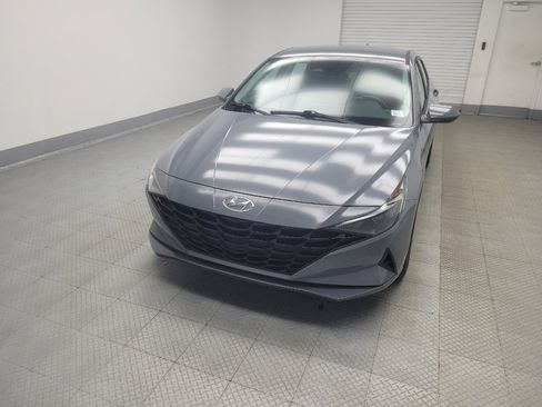 Used 2021 Hyundai Elantra SEL FWD image 15