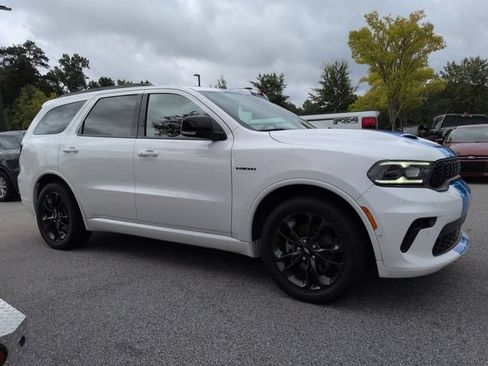 Certified 2025 Dodge Durango R/T AWD/4WD image 2