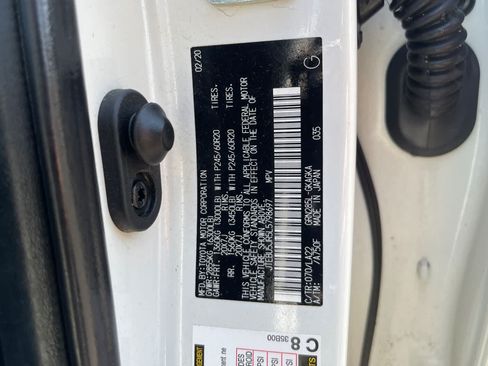 Used 2020 Toyota 4Runner Limited AWD/4WD image 16