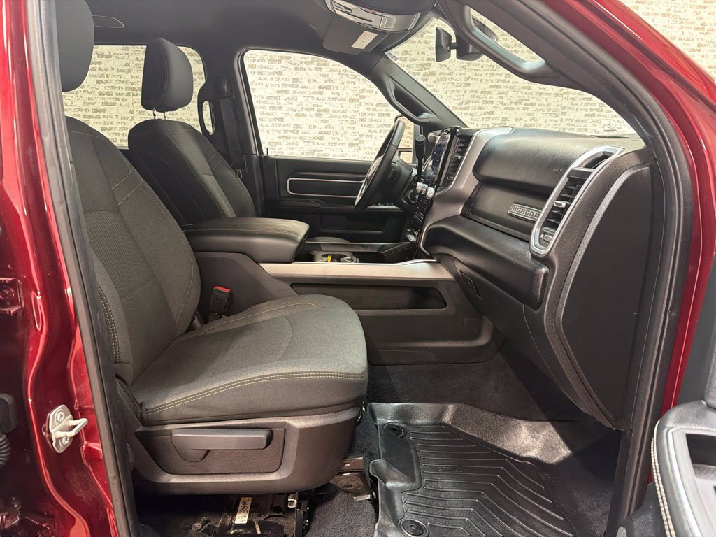 Used 2024 RAM 2500 Big Horn w/ Night Edition AWD/4WD image 10