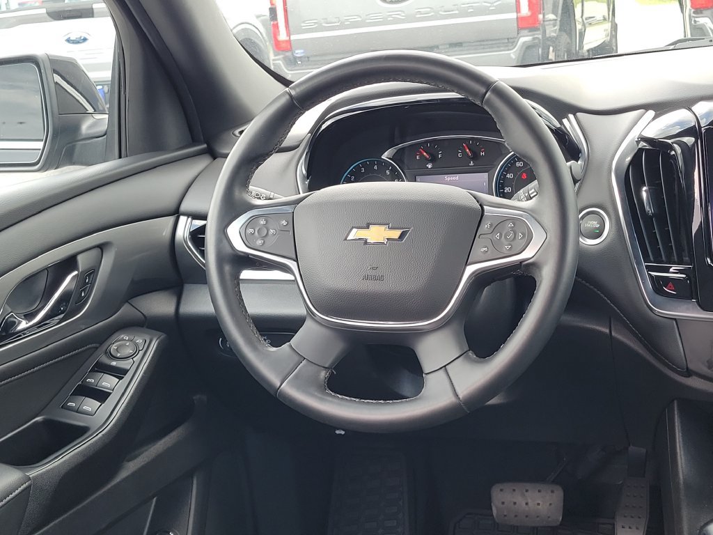 Used 2023 Chevrolet Traverse LT FWD image 15