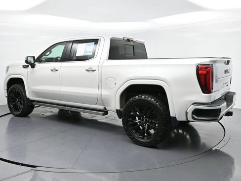 Used 2020 GMC Sierra 1500 Denali w/ Denali Ultimate Package AWD/4WD image 5