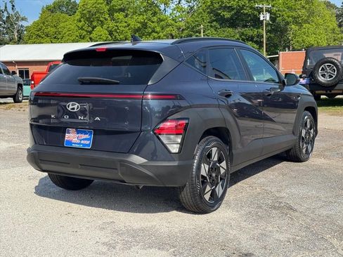 Used 2025 Hyundai Kona SEL FWD image 3