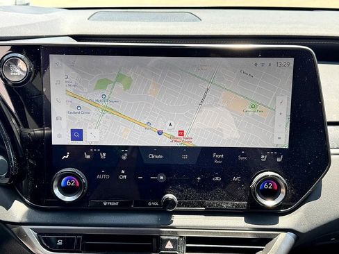 Used 2023 Lexus RX 350 Premium image 29