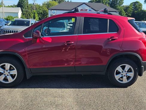 Certified 2015 Chevrolet Trax LT w/ LT Sun and Sound Package AWD/4WD image 4