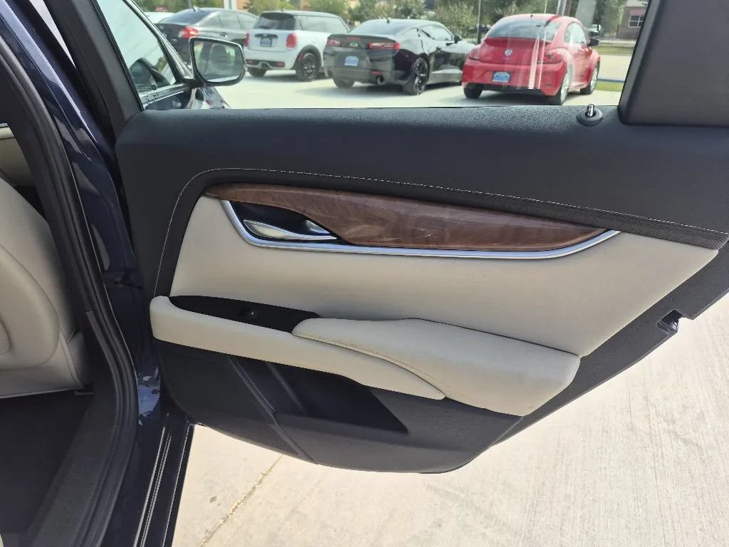 Used 2018 Cadillac XTS Luxury AWD/4WD image 19