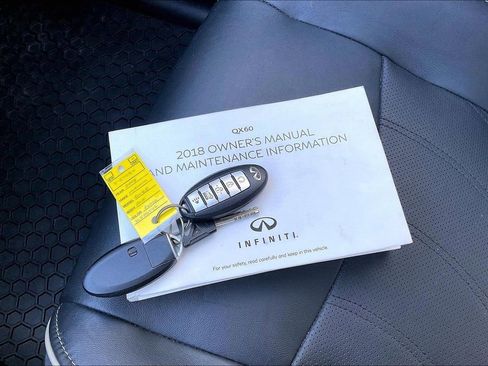Used 2018 INFINITI QX60 Base image 10